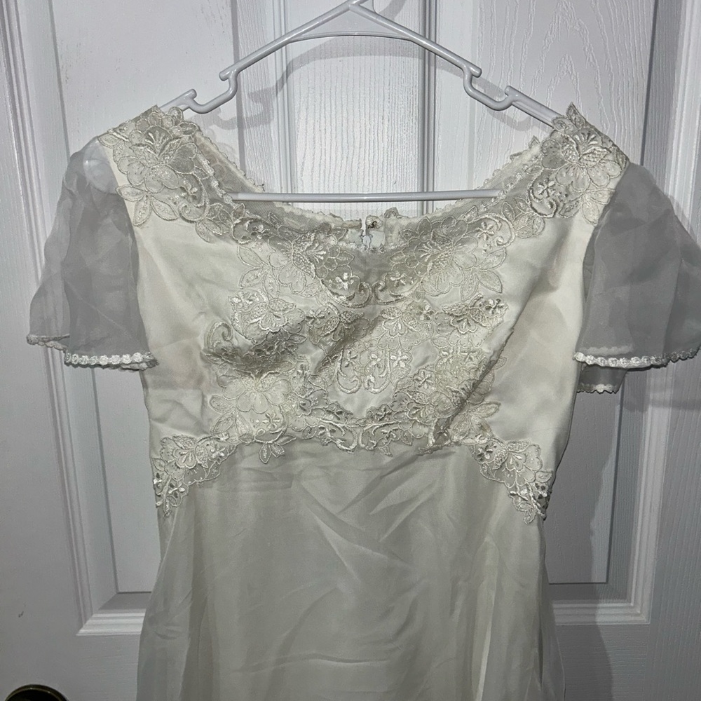 Vintage Wedding Dress